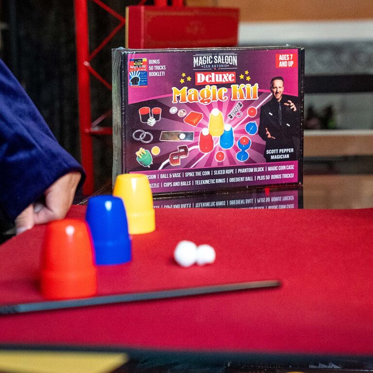 Magic Saloon magic trick