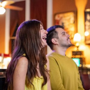 magic saloon audience